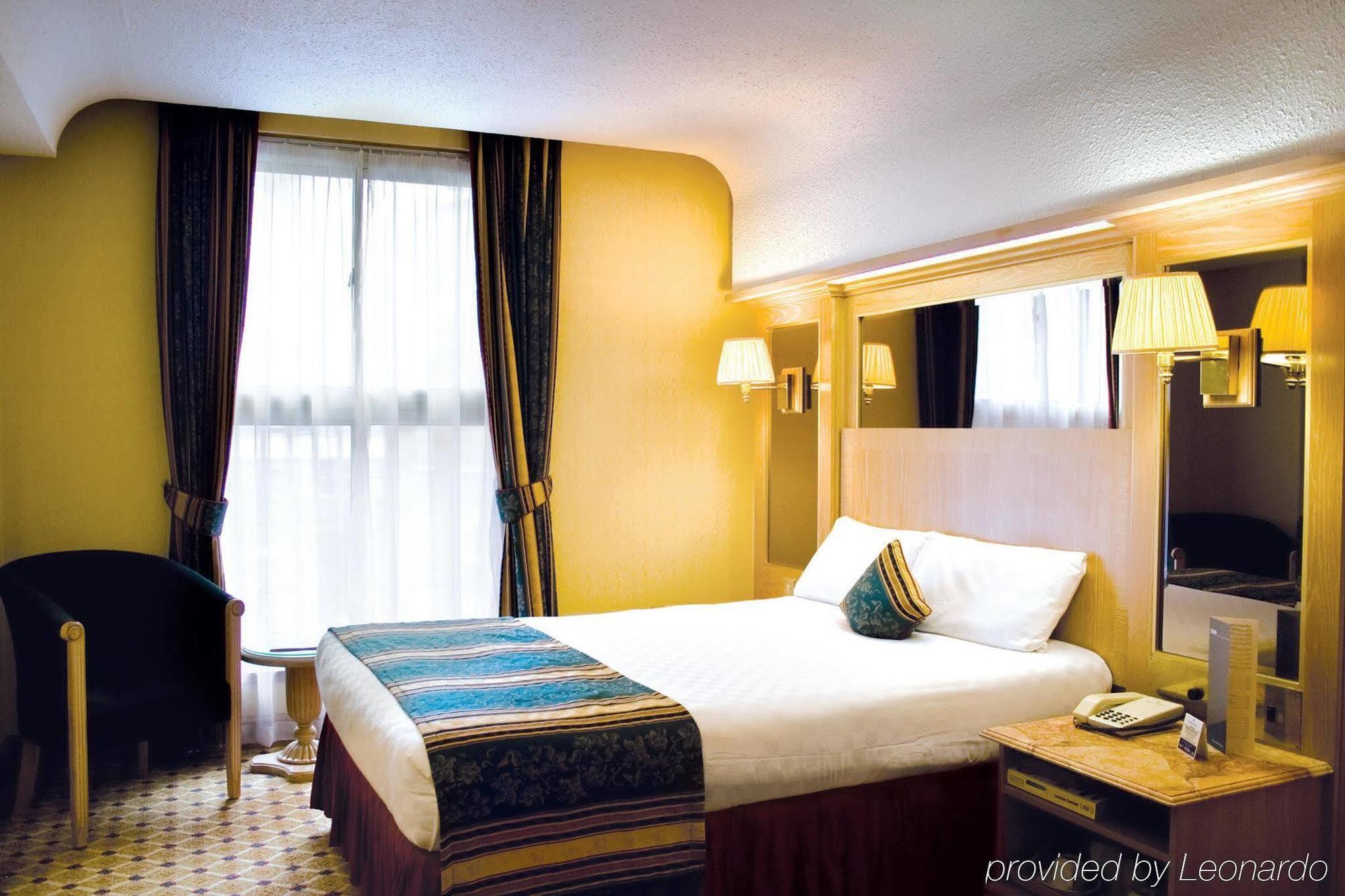 Thistle Westminster لندن الغرفة الصورة